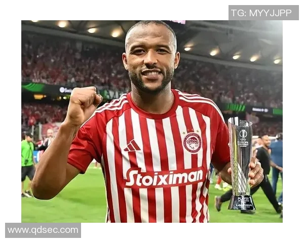 中超弃将逆袭欧冠舞台连斩巴萨皇马华夏幸福悔恨不已